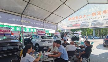咬定目標(biāo)不放松，玉林通承銷(xiāo)售喜獲新突破