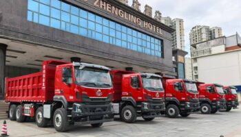 玉柴物流集團(tuán)貼近市場(chǎng)，抓住機(jī)遇，助力客戶車輛迭代升級(jí)