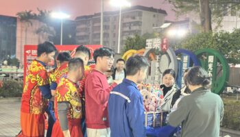 金蛇開運(yùn)，物流送?！癫裎锪骷瘓F(tuán)組織單位參加玉柴年貨節(jié)活動(dòng)